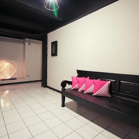 Oyo 260 Home 33 Bandung Exterior photo