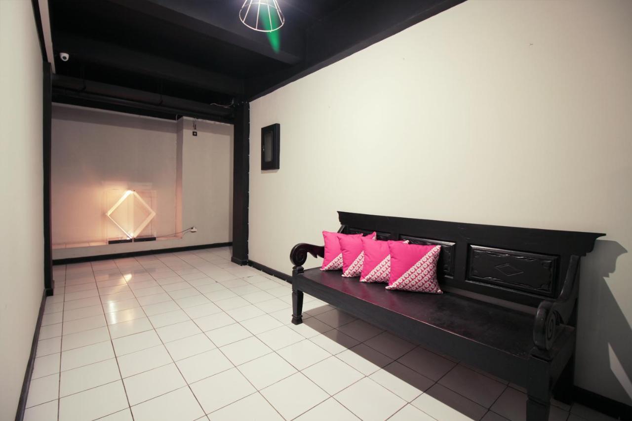 Oyo 260 Home 33 Bandung Exterior photo