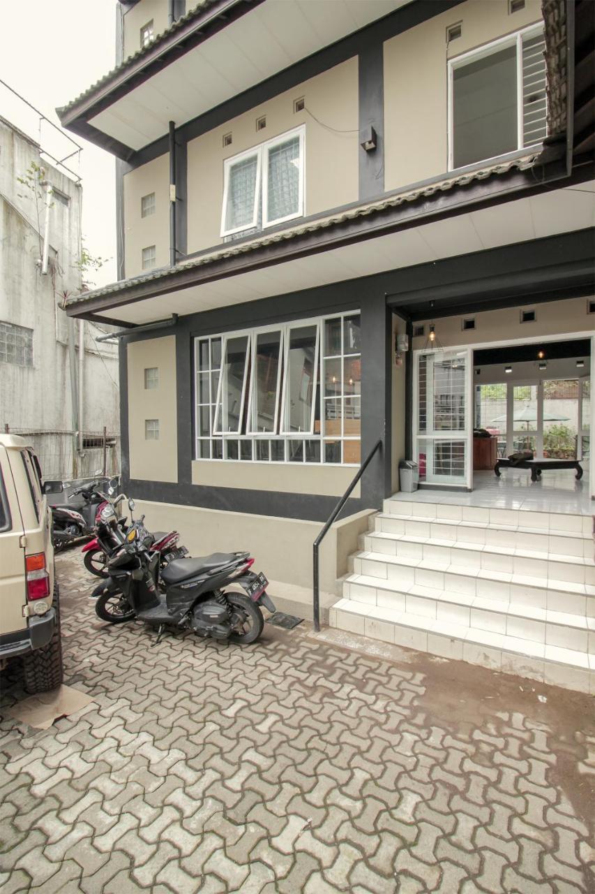 Oyo 260 Home 33 Bandung Exterior photo