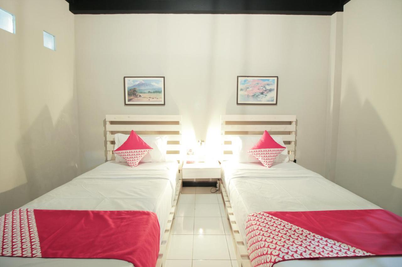 Oyo 260 Home 33 Bandung Exterior photo