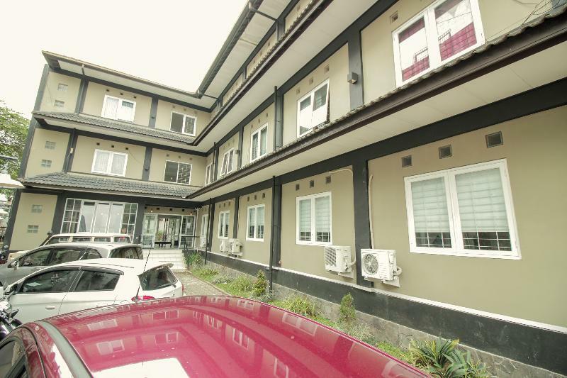 Oyo 260 Home 33 Bandung Exterior photo